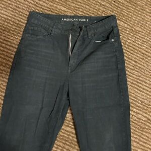 AMERICAN EAGLE Women’s Forest Green Jeans